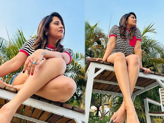 Lovely Clicks Of Anasuya Bharadwaj