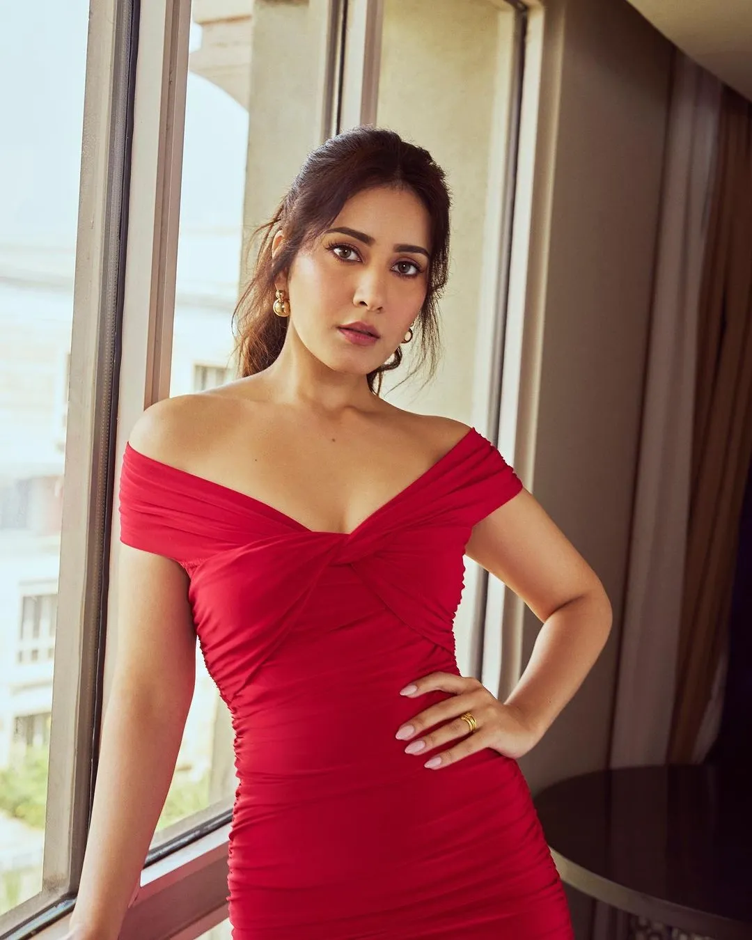 Raashi Khanna1