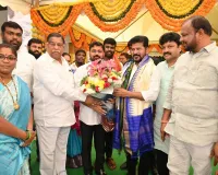 ముఖ్య‌మంత్రి రేవంత్ రెడ్డిని క‌లిసిన పీర్జాదిగూడ మేయ‌ర్ అమ‌ర్ సింగ్‌