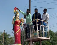 యాద్గారపల్లి చౌరస్తా లో తెలంగాణ తల్లి విగ్రహానికి పాలాభిషేకం చేసిన బిఆర్ఎస్ నాయకులు