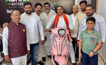 అభి EV మోటార్స్ షో రూమ్